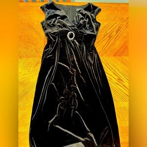 Connected Apparel dress size 8
